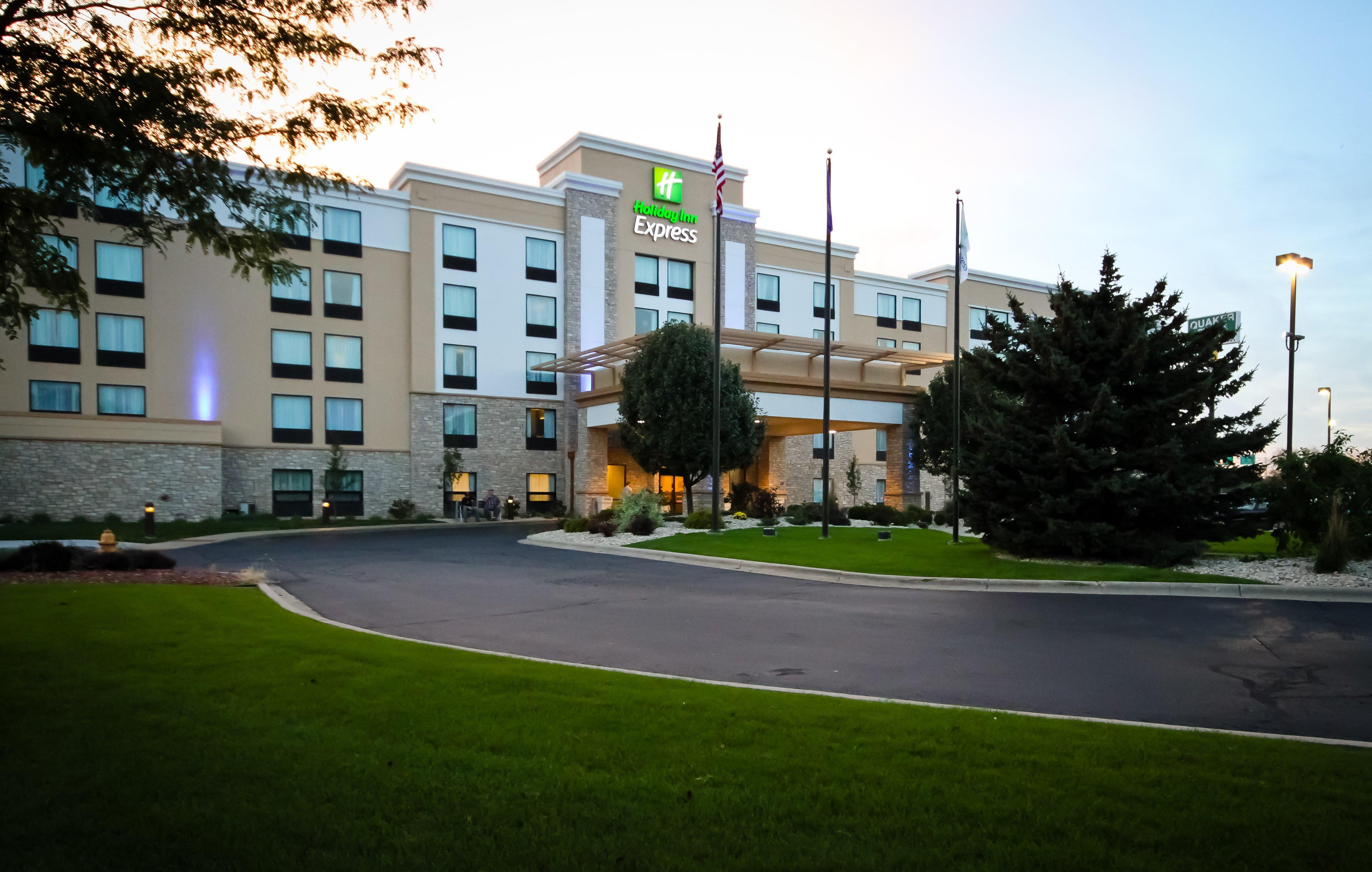 Holiday Inn Express Janesville-I-90 & Us Highway 14 By Ihg Экстерьер фото